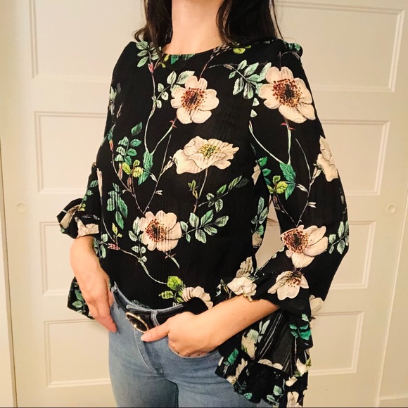 H&M | Floral Sheer Blouse w/ Bell Sleeves - Picture 5 of 8